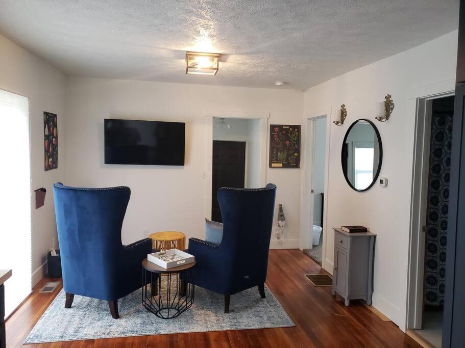 Cute Cottage-2 Min From Downtown 링컨 외부 사진